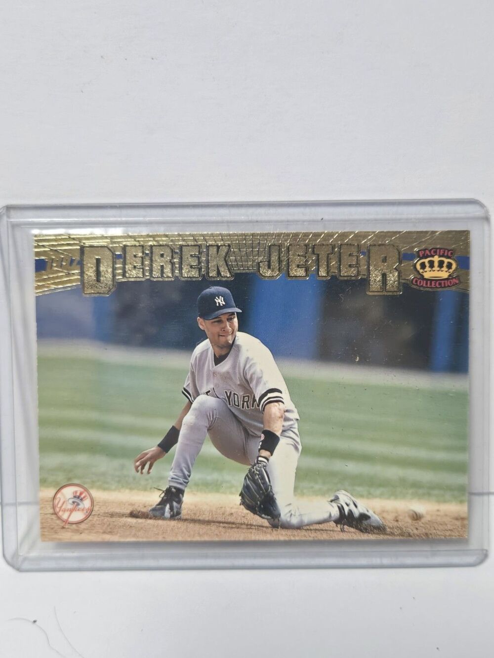 1997 Pacific Crown Collection #152 Derek Jeter - New York Yankees HOF